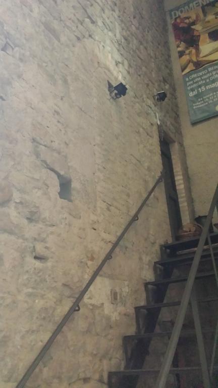 La Torretta - Cerreto Grue Panzió Sarezzano Kültér fotó